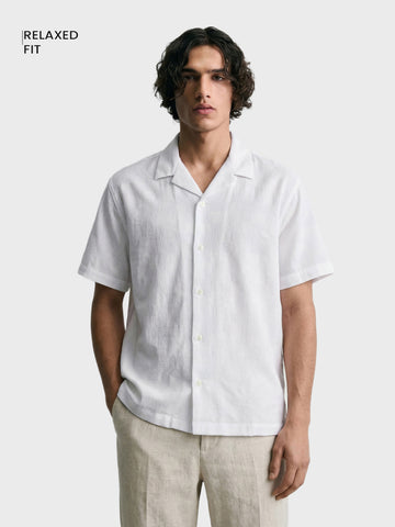 Men's White Relaxed Fit Solid Casual Shirt