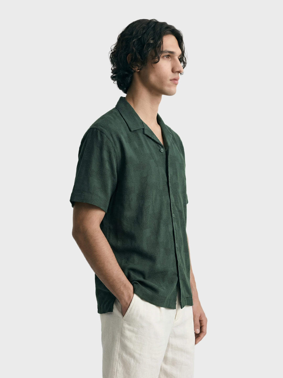 Men's Green Relaxed Fit Solid Casual Shirt