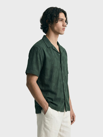 Men's Green Relaxed Fit Solid Casual Shirt