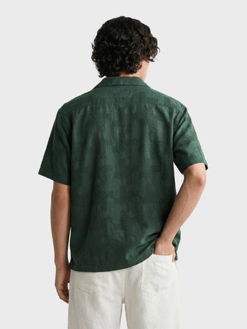 Men's Green Relaxed Fit Solid Casual Shirt