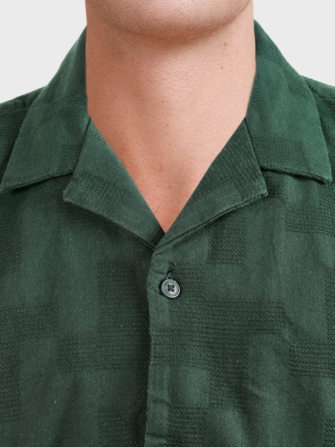 Men's Green Relaxed Fit Solid Casual Shirt