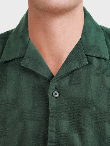 Men's Green Relaxed Fit Solid Casual Shirt