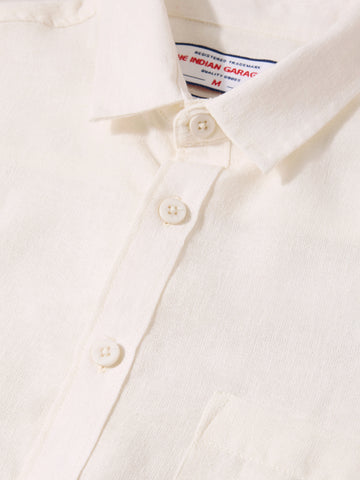 Men's White Slim Fit Solid Casual Shirt