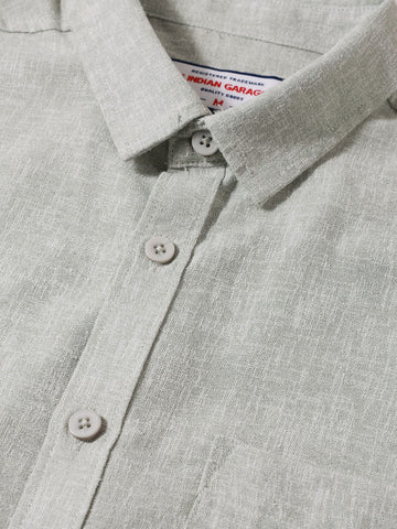 Men's Green Slim Fit Solid Casual Shirt