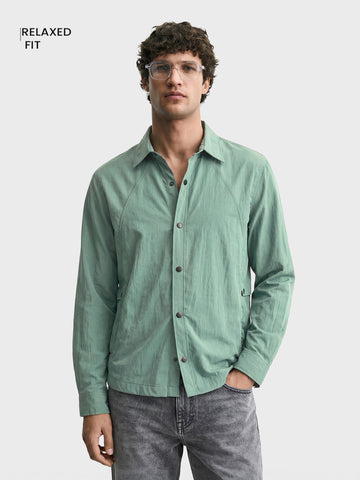 Men's Green Relaxed Fit Solid Casual Shirts