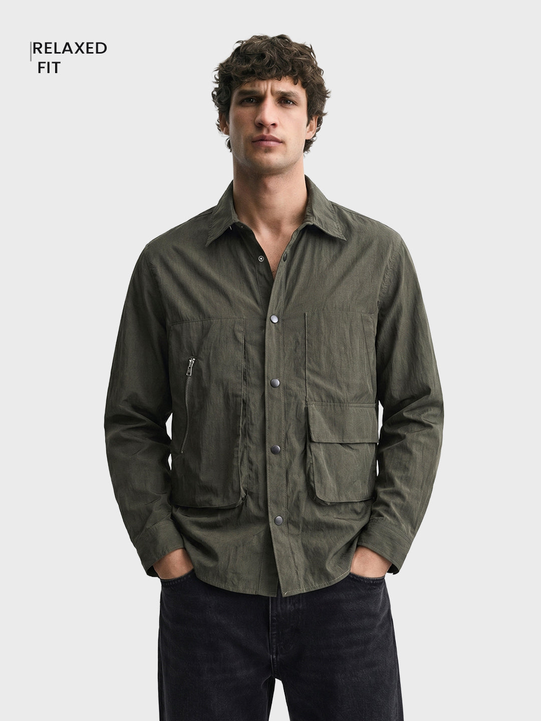 Men's Green Relaxed Fit Solid Casual Shirts
