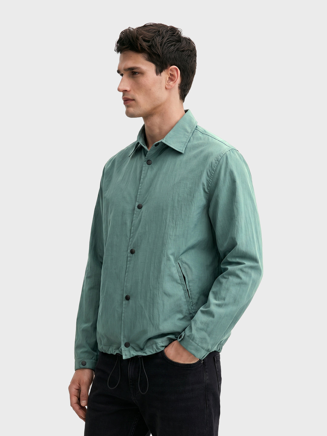 Men's Green Relaxed Fit Solid Casual Shirt