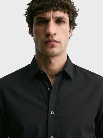 Men's Black Regular Fit Solid Casual Shirt