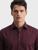 Men's Maroon Regular Fit Solid Casual Shirt