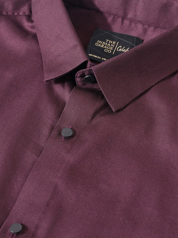 Men's Maroon Slim Fit Solid Party Wear Shirt