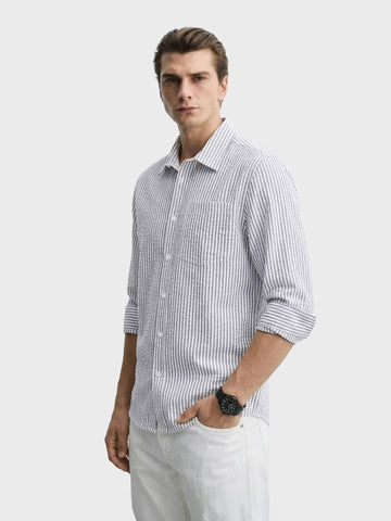 Men's Blue Relaxed Fit Striped Casual Shirt