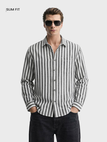Men's Black Relaxed Fit Striped Casual Shirt