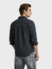Men's Black Regular Fit Striped Casual Shirts