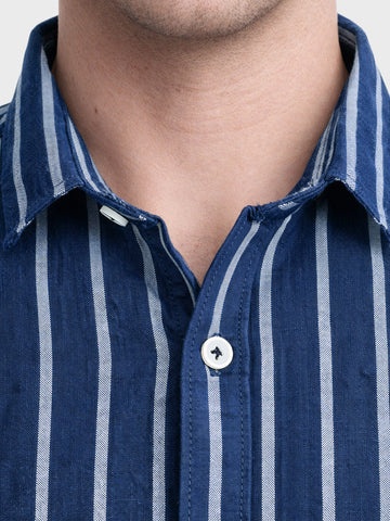 Men's Navy Blue Regular Fit Striped Casual Shirts