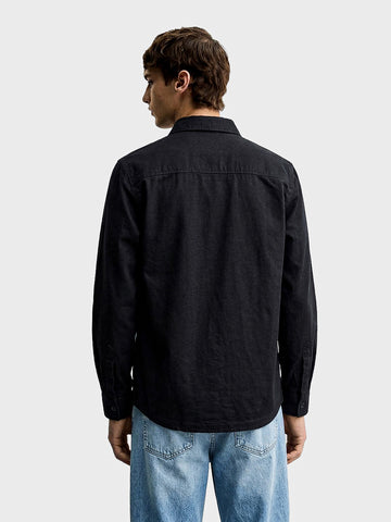 Men's Black Regular Fit Solid Casual Shirt