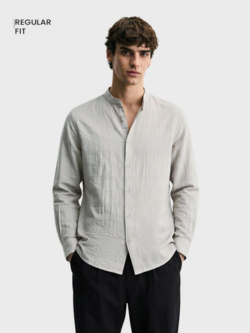 Men's Grey Regular Fit Textured Resort Wear Shirt
