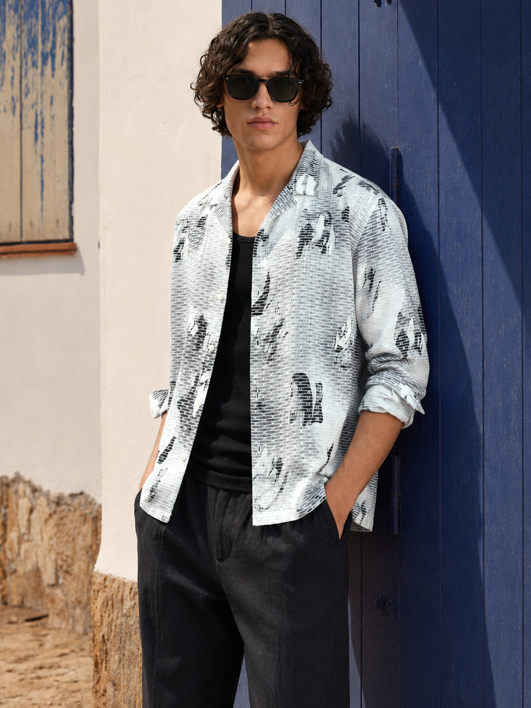 Men's Grey Relaxed Fit Solid Casual Shirt