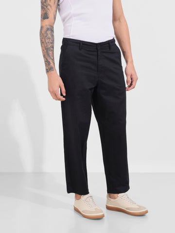 Men's Black Relaxed Fit Solid Casual Trousers