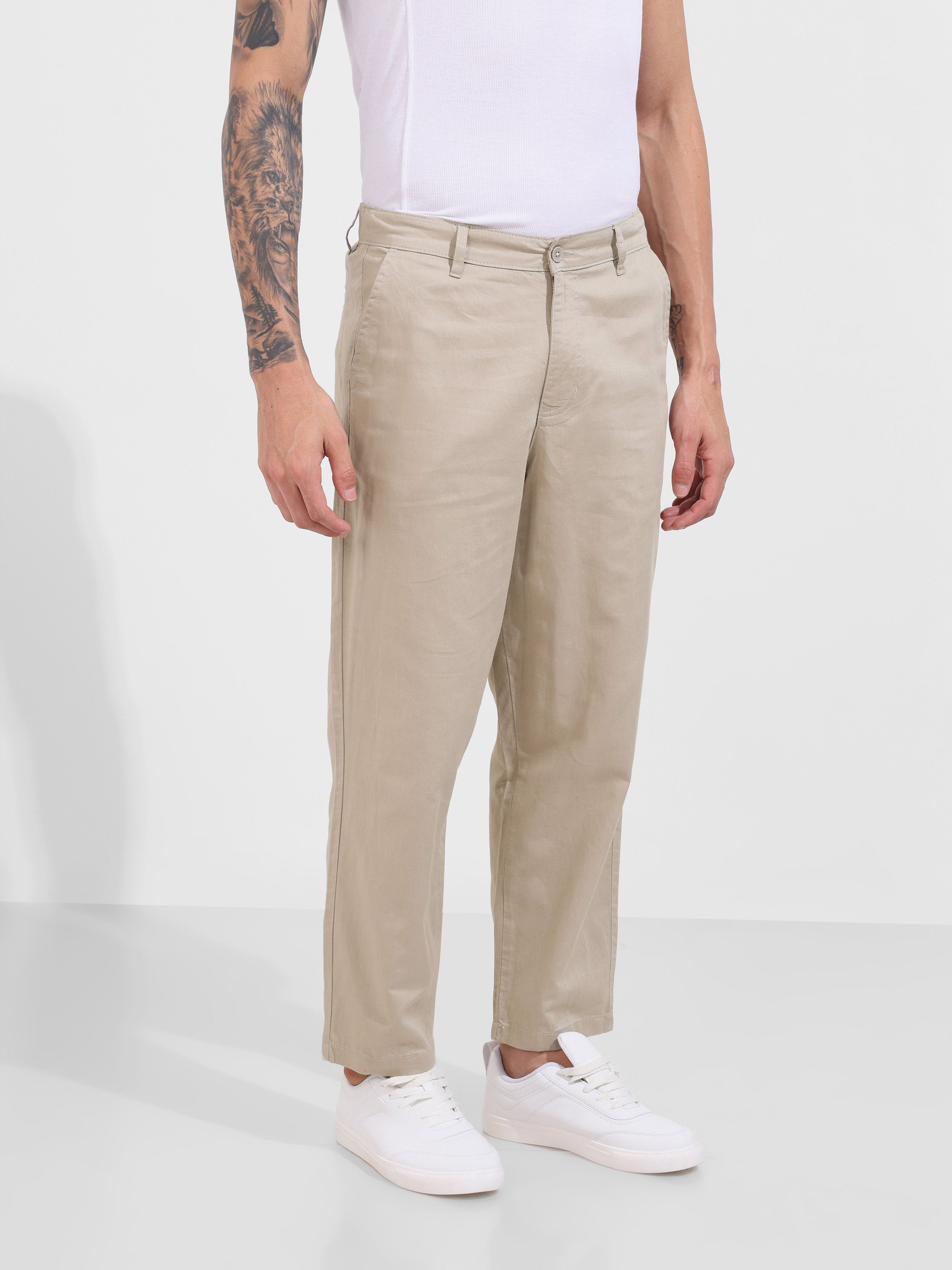 Men's Khaki Relaxed Fit Solid Casual Trousers