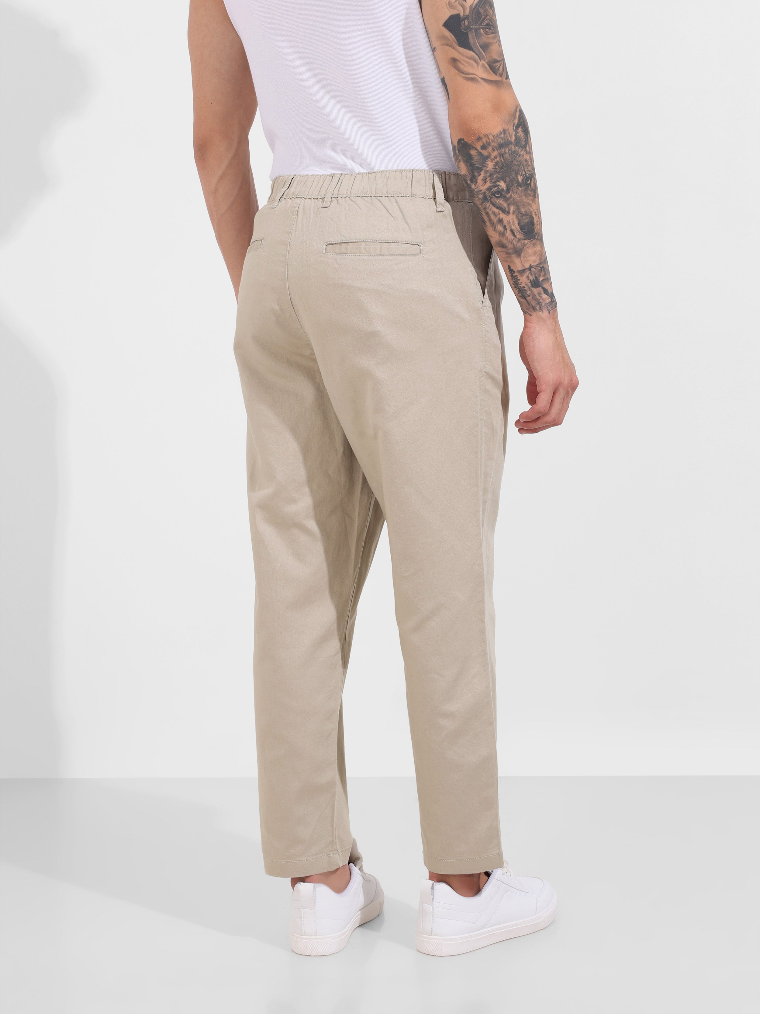 Men's Khaki Relaxed Fit Solid Casual Trousers