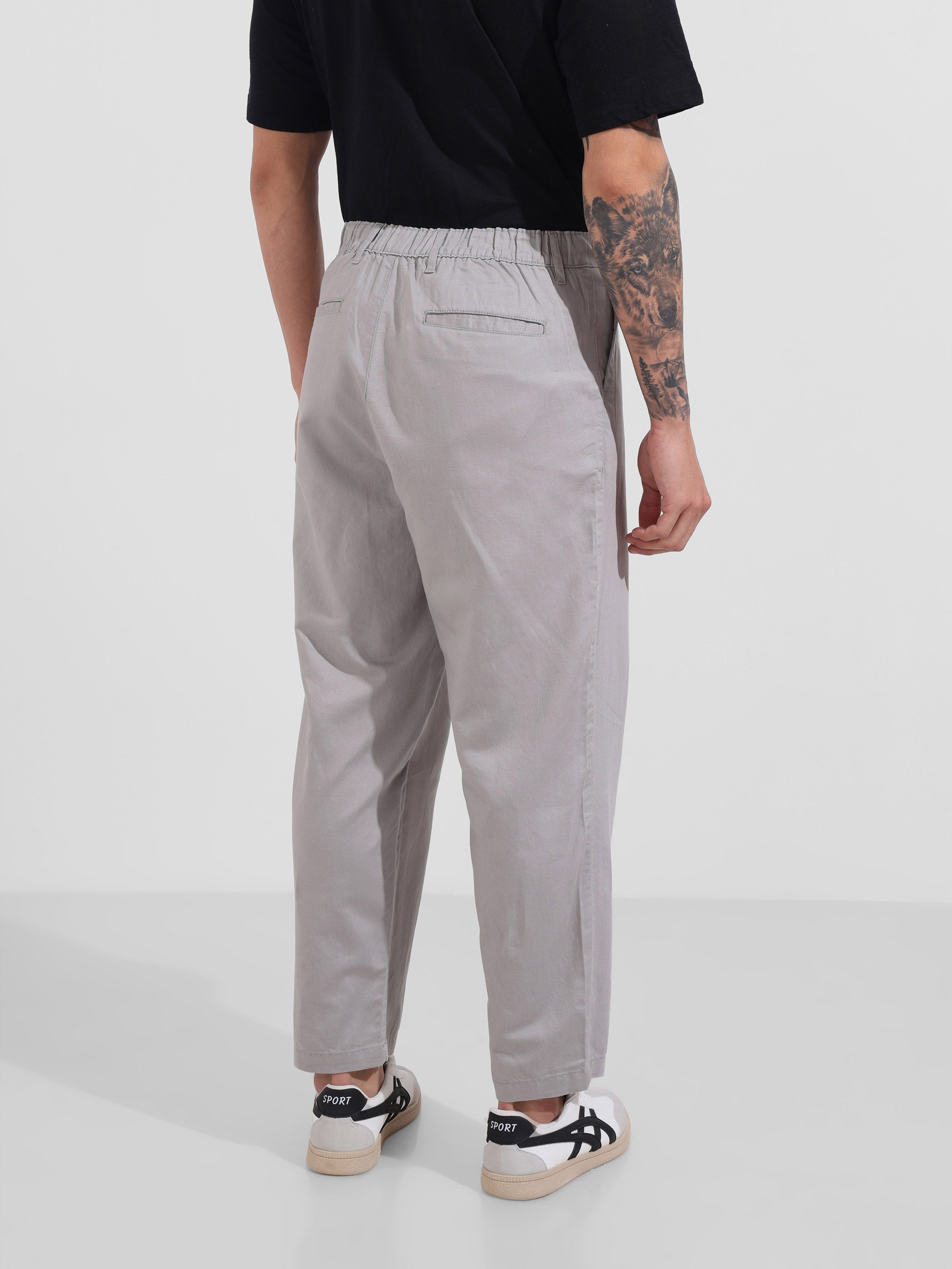 Men's Grey Relaxed Fit Solid Casual Trousers