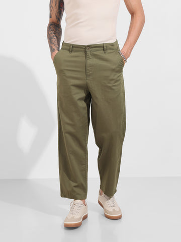 Men's Green Relaxed Fit Solid Casual Trousers
