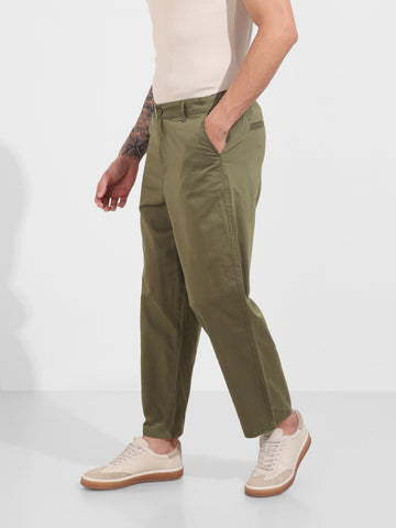 Men's Green Relaxed Fit Solid Casual Trousers