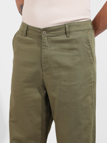 Men's Green Relaxed Fit Solid Casual Trousers