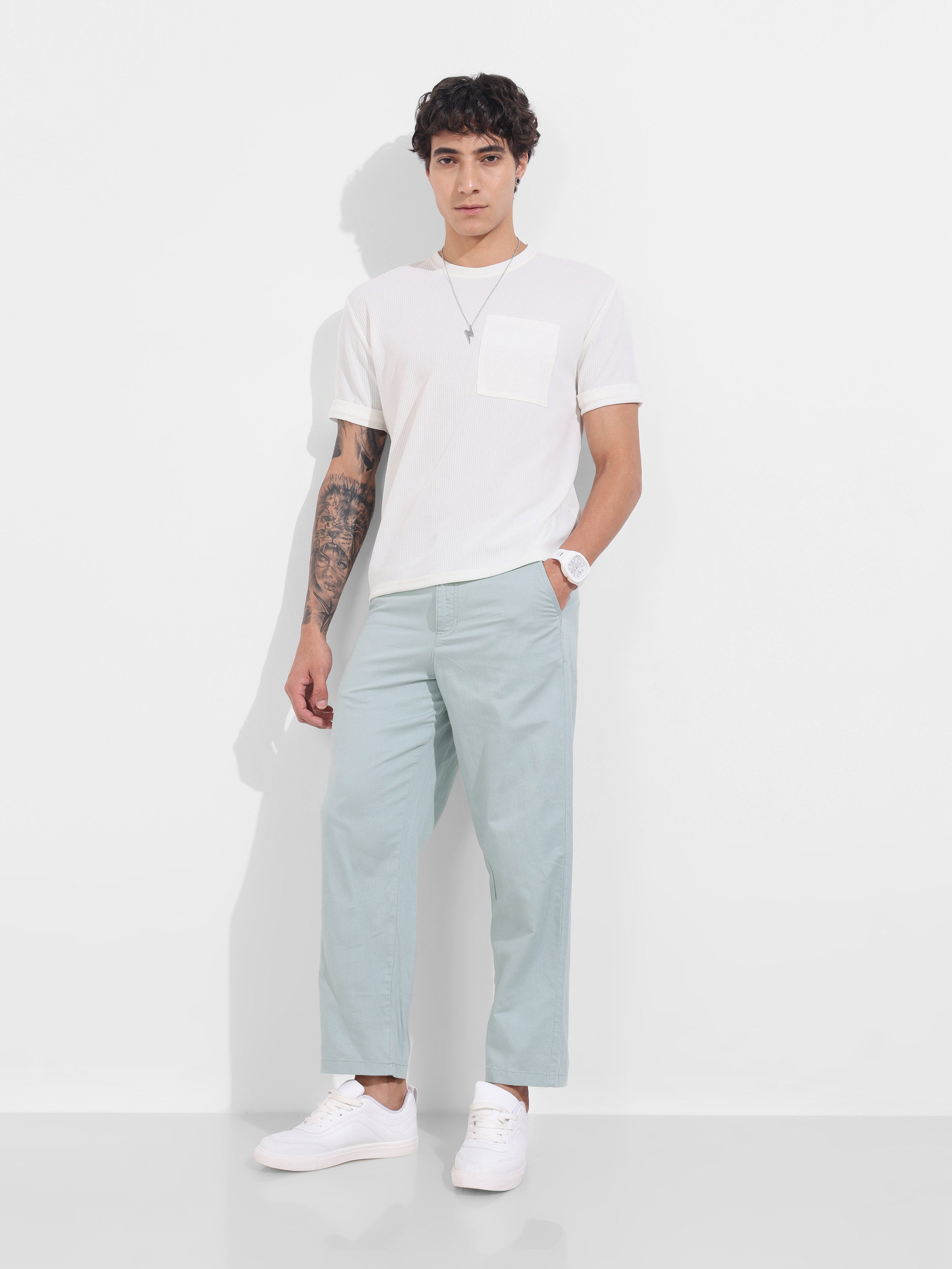 Men's Green Relaxed Fit Solid Casual Trousers
