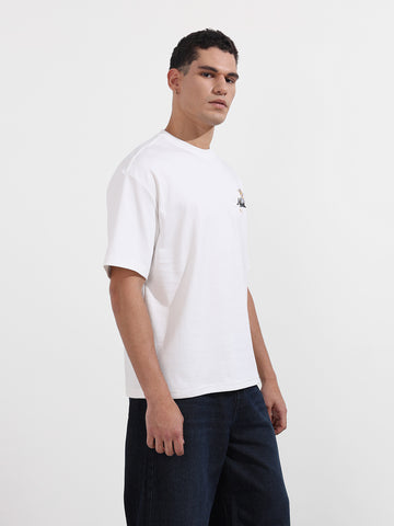 Men's White Relaxed Fit Embroided 240 GSM Casual T-Shirt