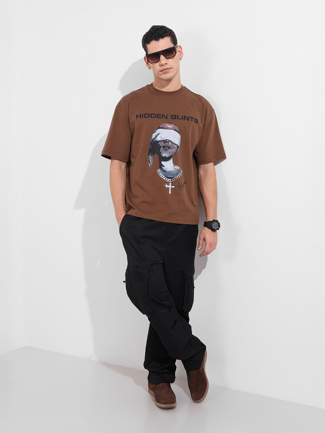 Men's Brown Relaxed Fit Graphic Printed 240 GSM Casual T-Shirt