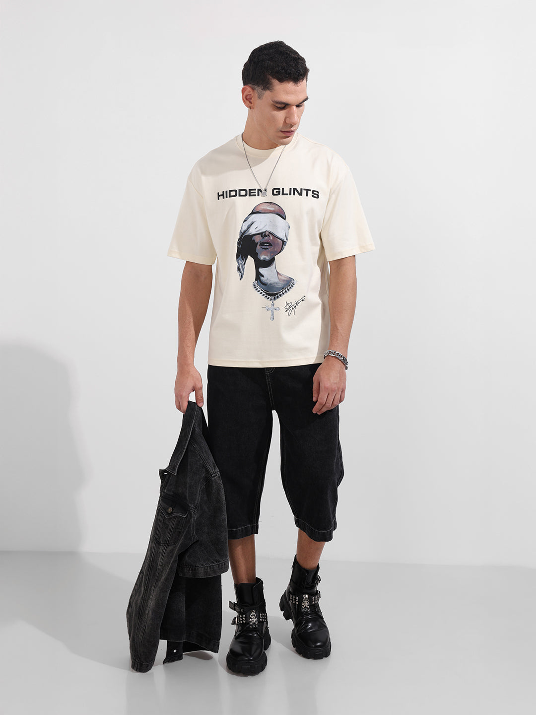 Men's Cream Relaxed Fit Graphic Printed 240 GSM Casual T-Shirt