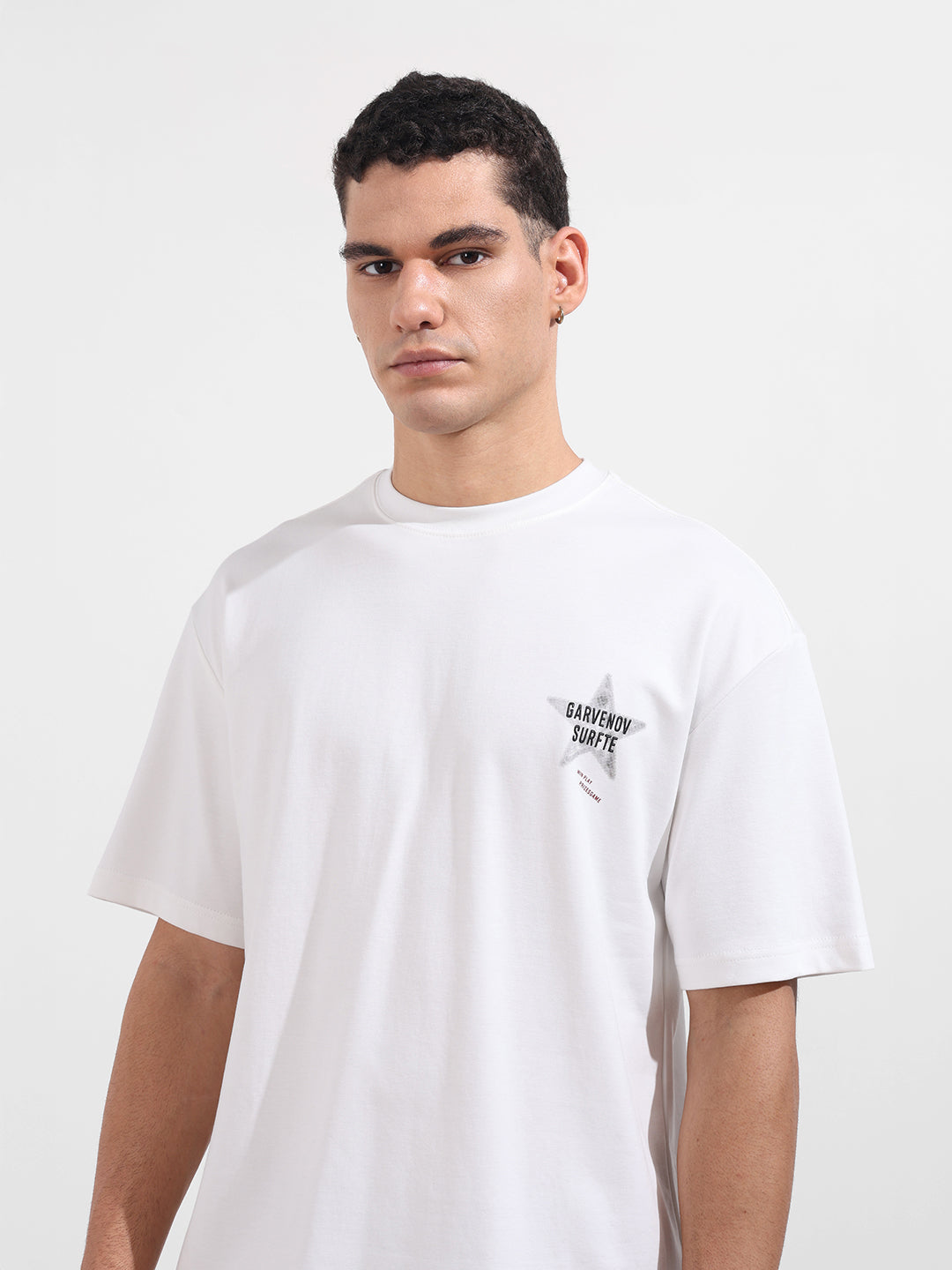 Men's White Relaxed Fit Graphic Printed 240 GSM Casual T-Shirt
