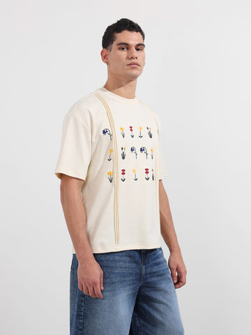 Men's Cream Relaxed Fit Embroided 240 GSM Resort Wear T-Shirt
