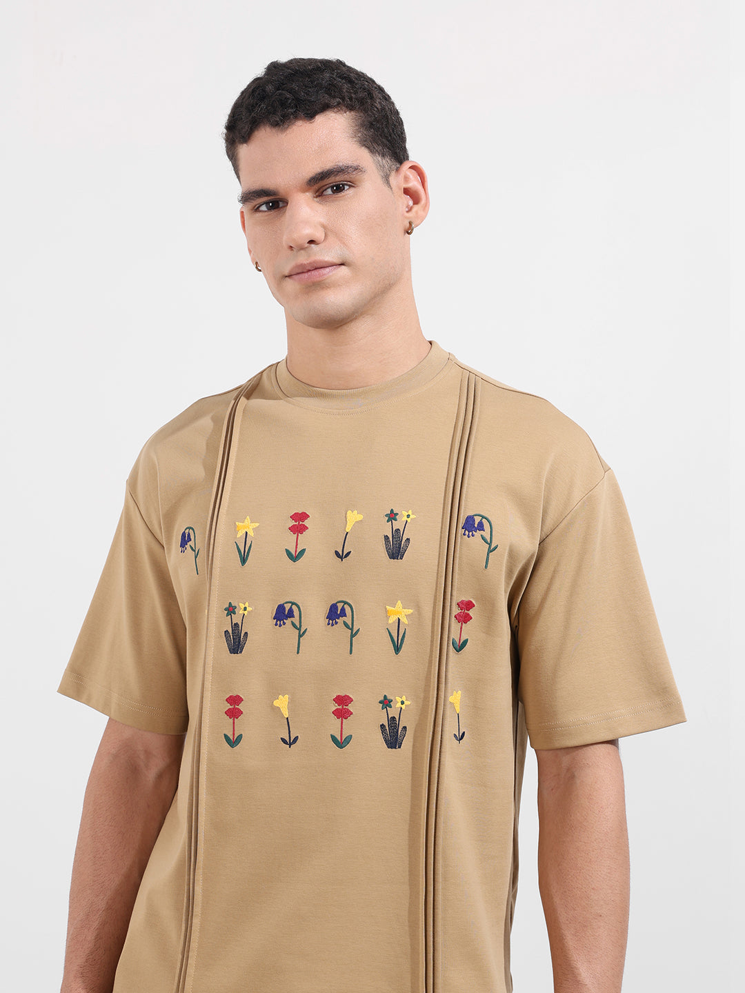 Men's Beige Relaxed Fit Embroided 240 GSM Resort Wear T-Shirt