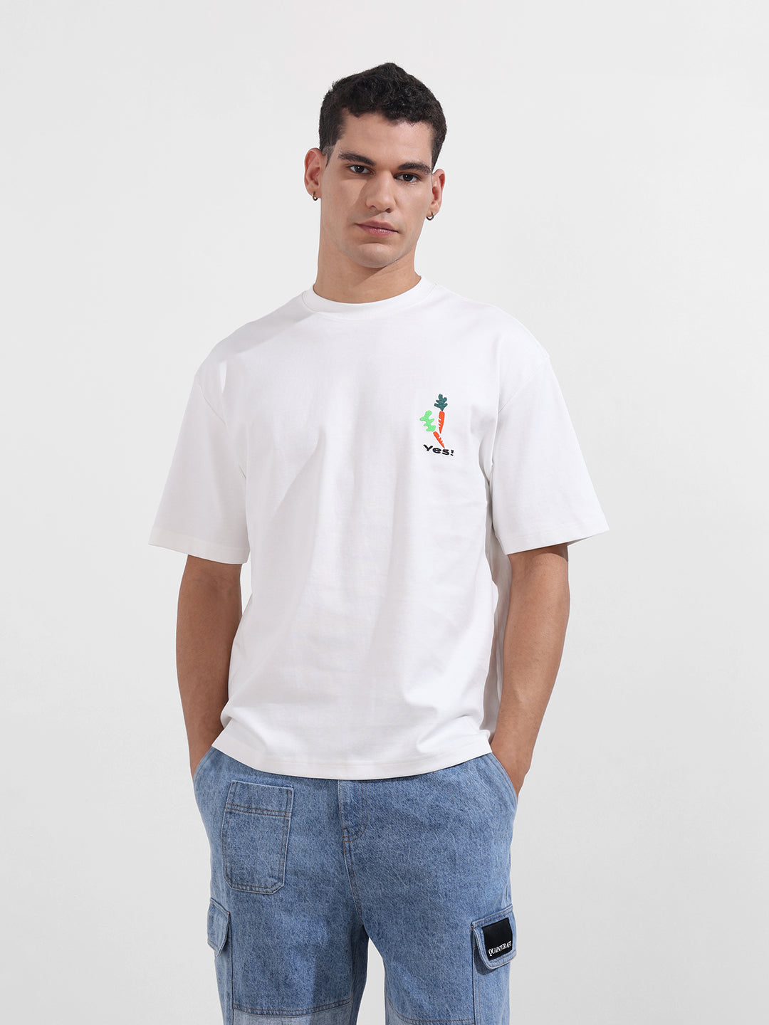 Men's White Relaxed Fit Embroided 240 GSM Casual T-Shirt