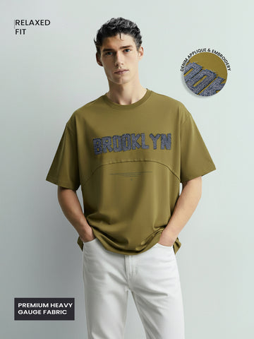 Men's Green Relaxed Fit Embroided 240 GSM Casual T-Shirt