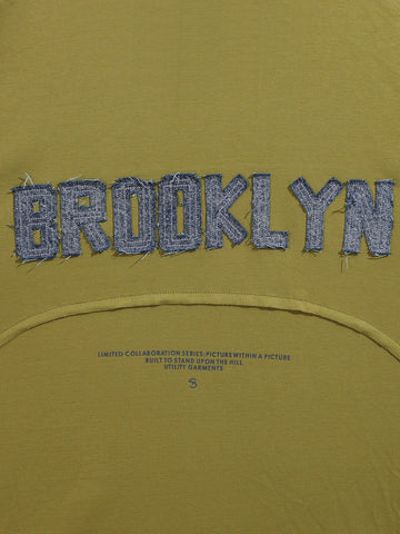 Men's Green Relaxed Fit Embroided 240 GSM Casual T-Shirt