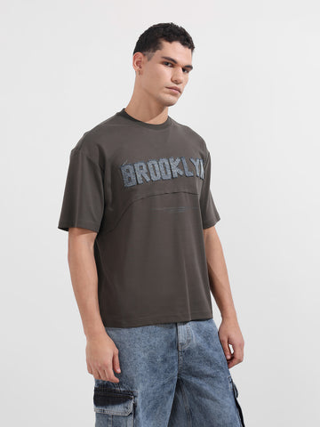 Men's Grey Relaxed Fit Embroided 240 GSM Casual T-Shirt