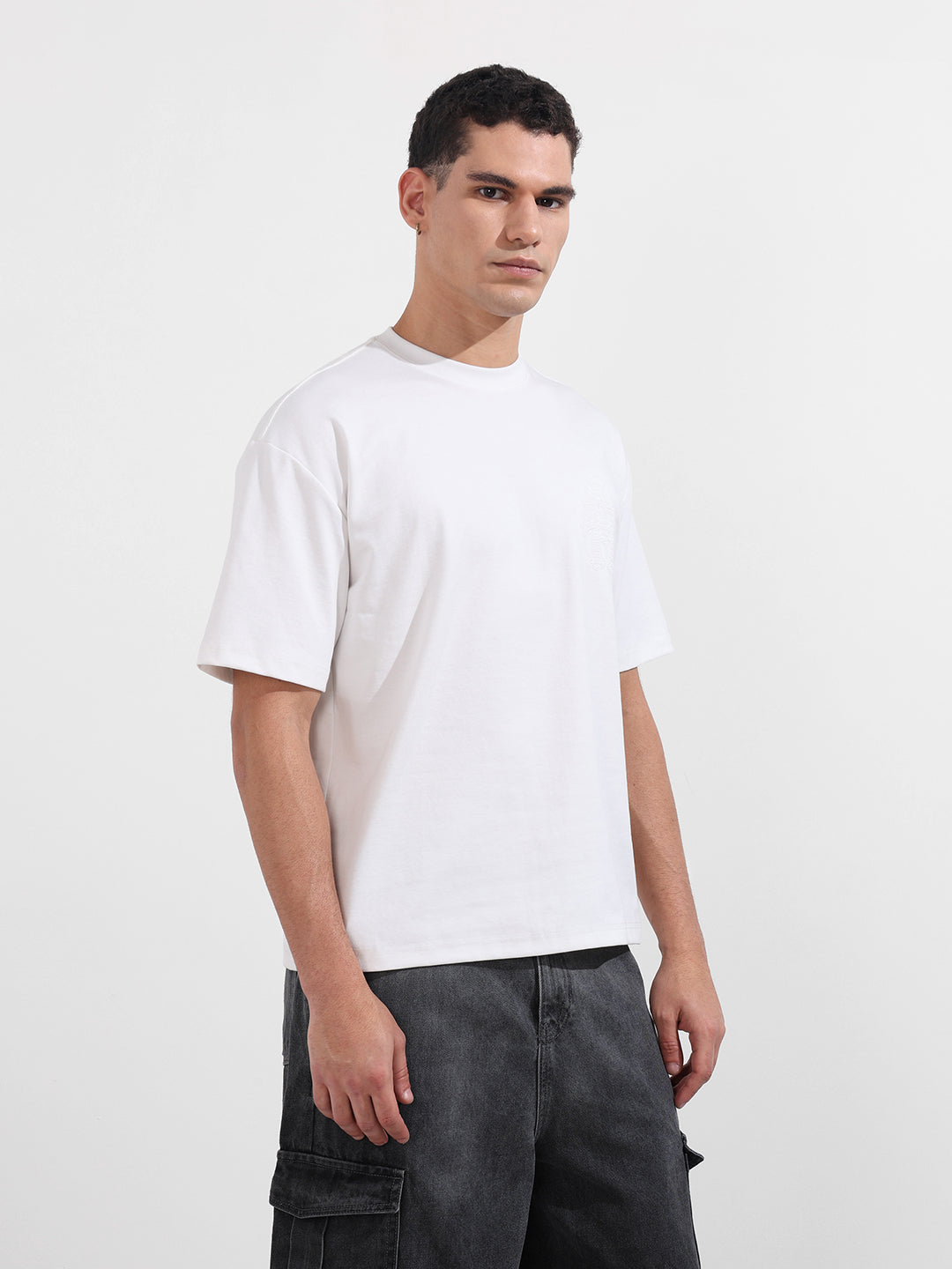 Men's White Relaxed Fit Embroided 240 GSM Casual T-Shirt