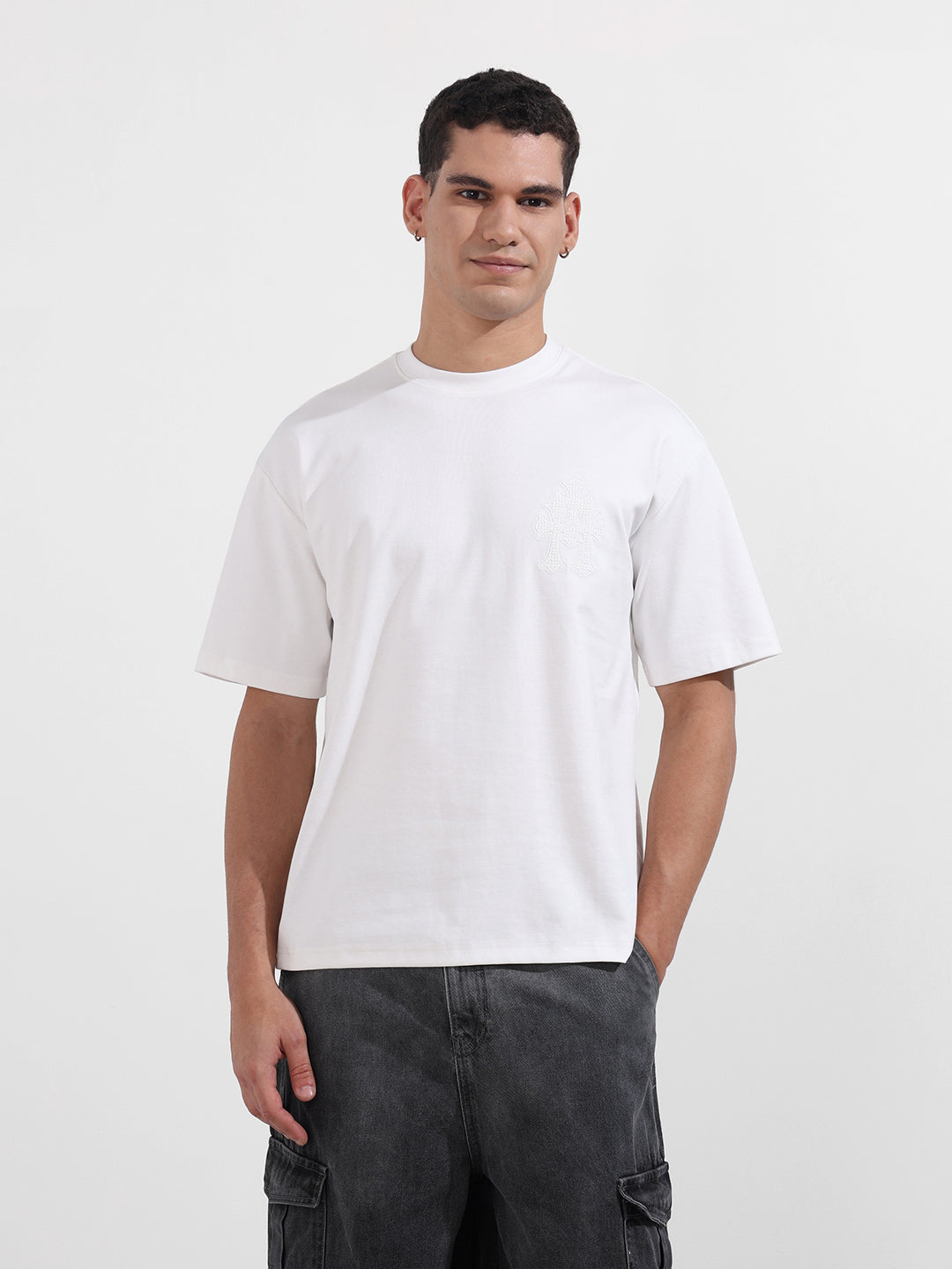 Men's White Relaxed Fit Embroided 240 GSM Casual T-Shirt