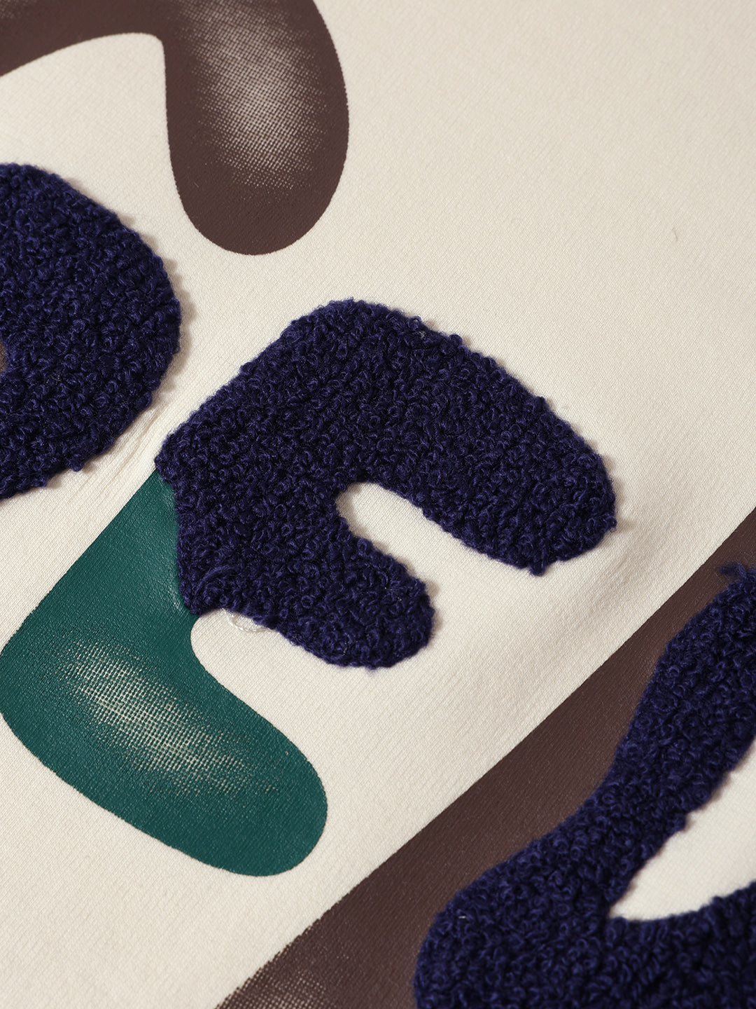 Men's Cream Relaxed Fit Embroided 240 GSM Casual T-Shirt