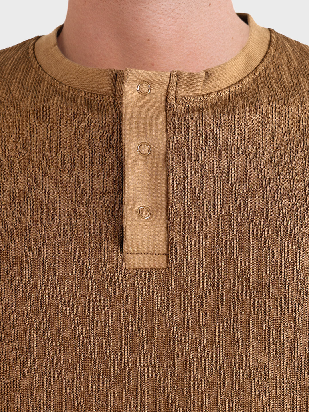 Men's Brown Relaxed Fit Solid Casual T-Shirts