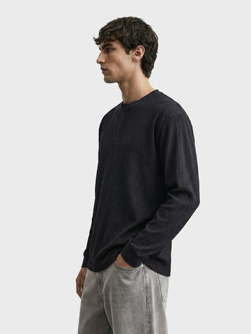 Men's Black Relaxed Fit Solid Casual T-Shirts