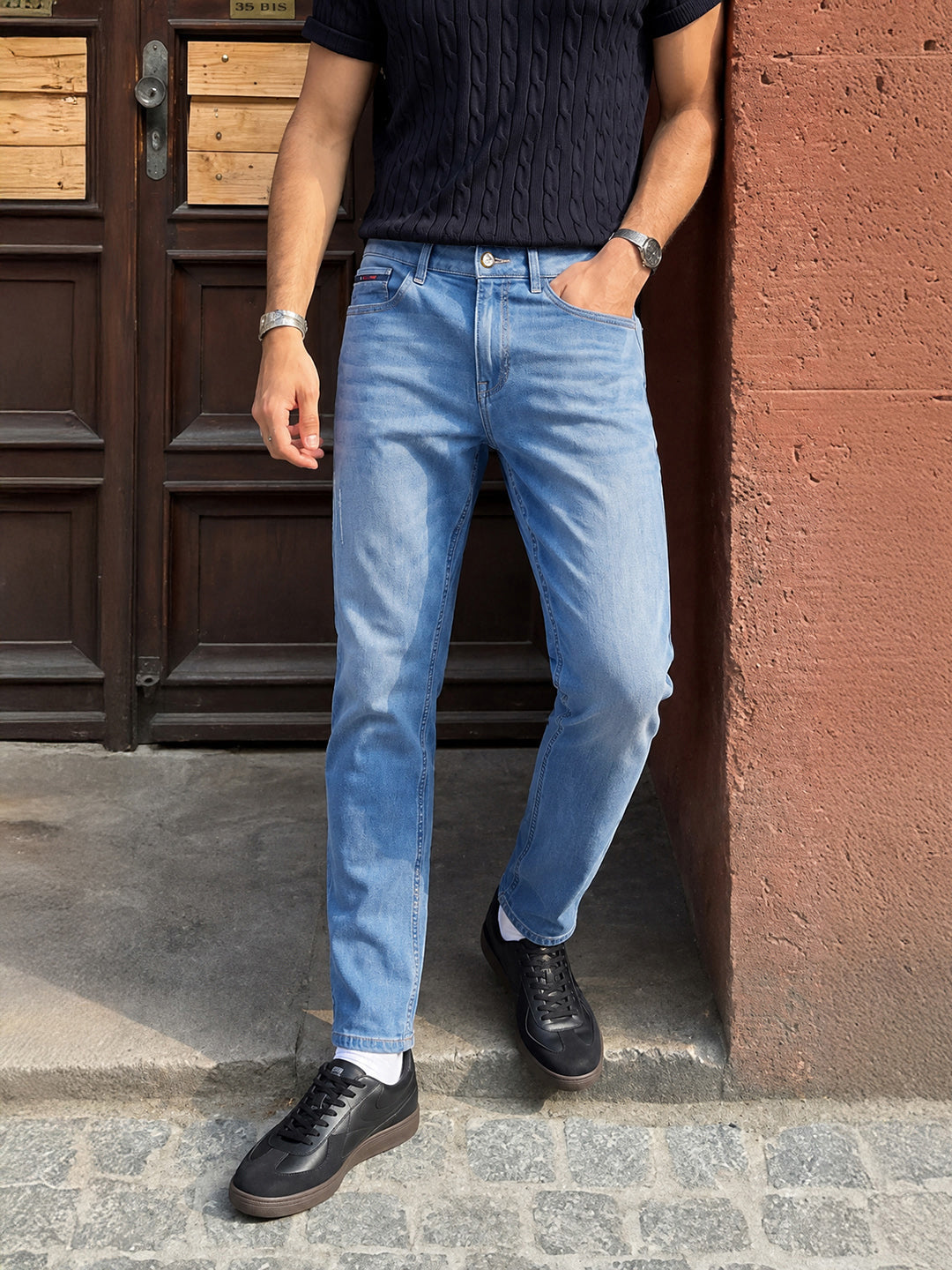 Men's Blue Slim Fit Solid Casual Jeans