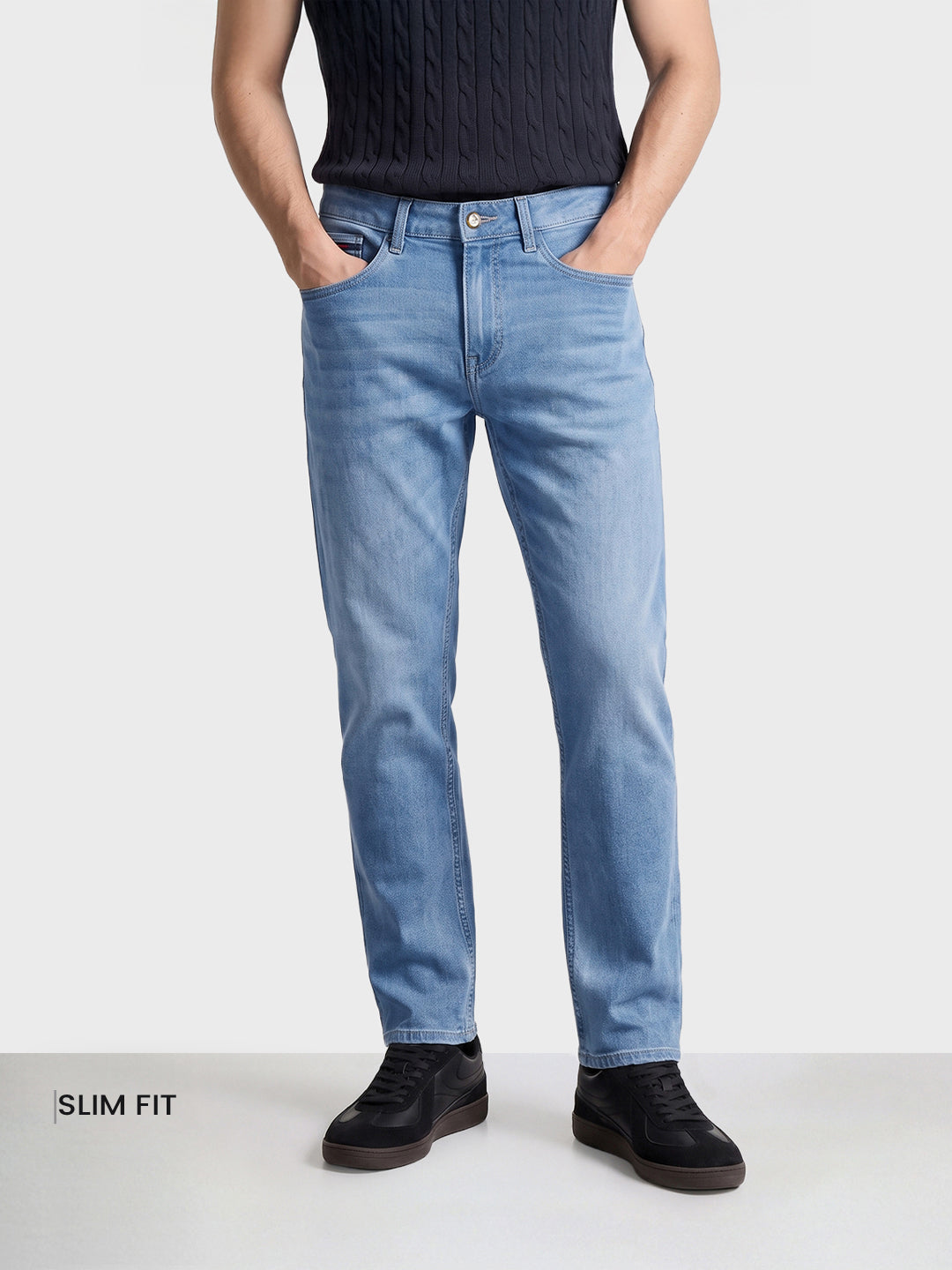 Men's Blue Slim Fit Solid Casual Jeans