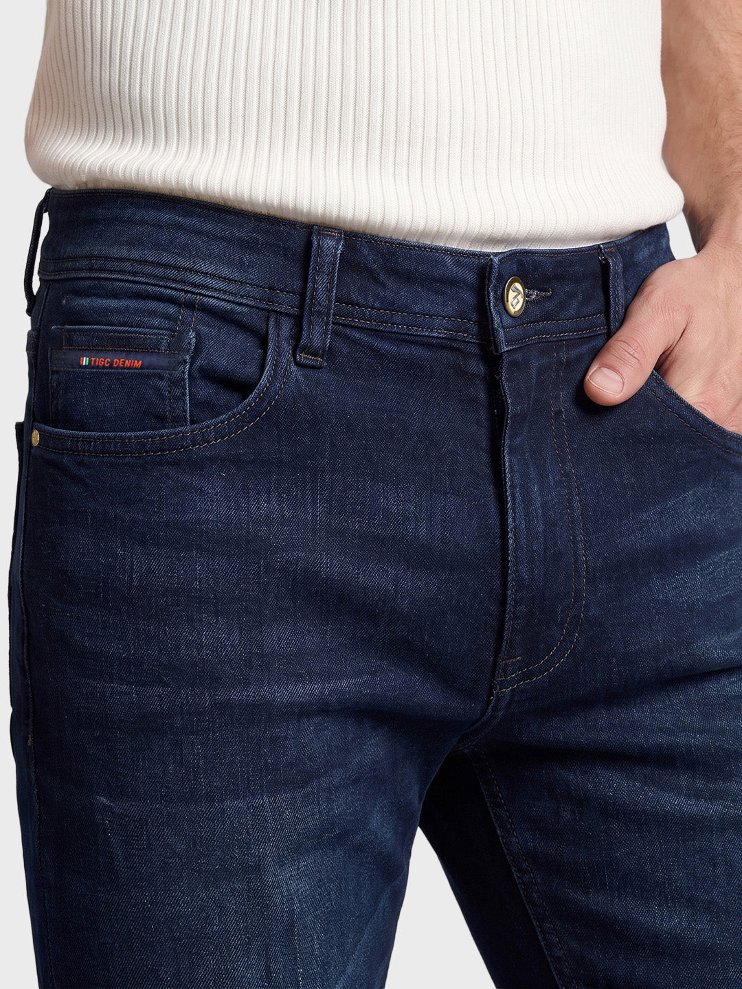 Men's Navy Blue Regular Fit Solid Casual Jeans