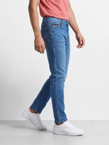 Men's Blue Slim Fit Solid Casual Jeans