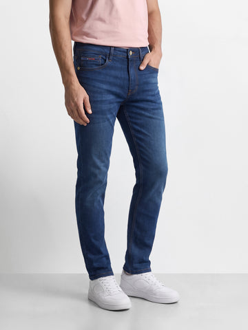 Men's Blue Slim Fit Solid Casual Jeans