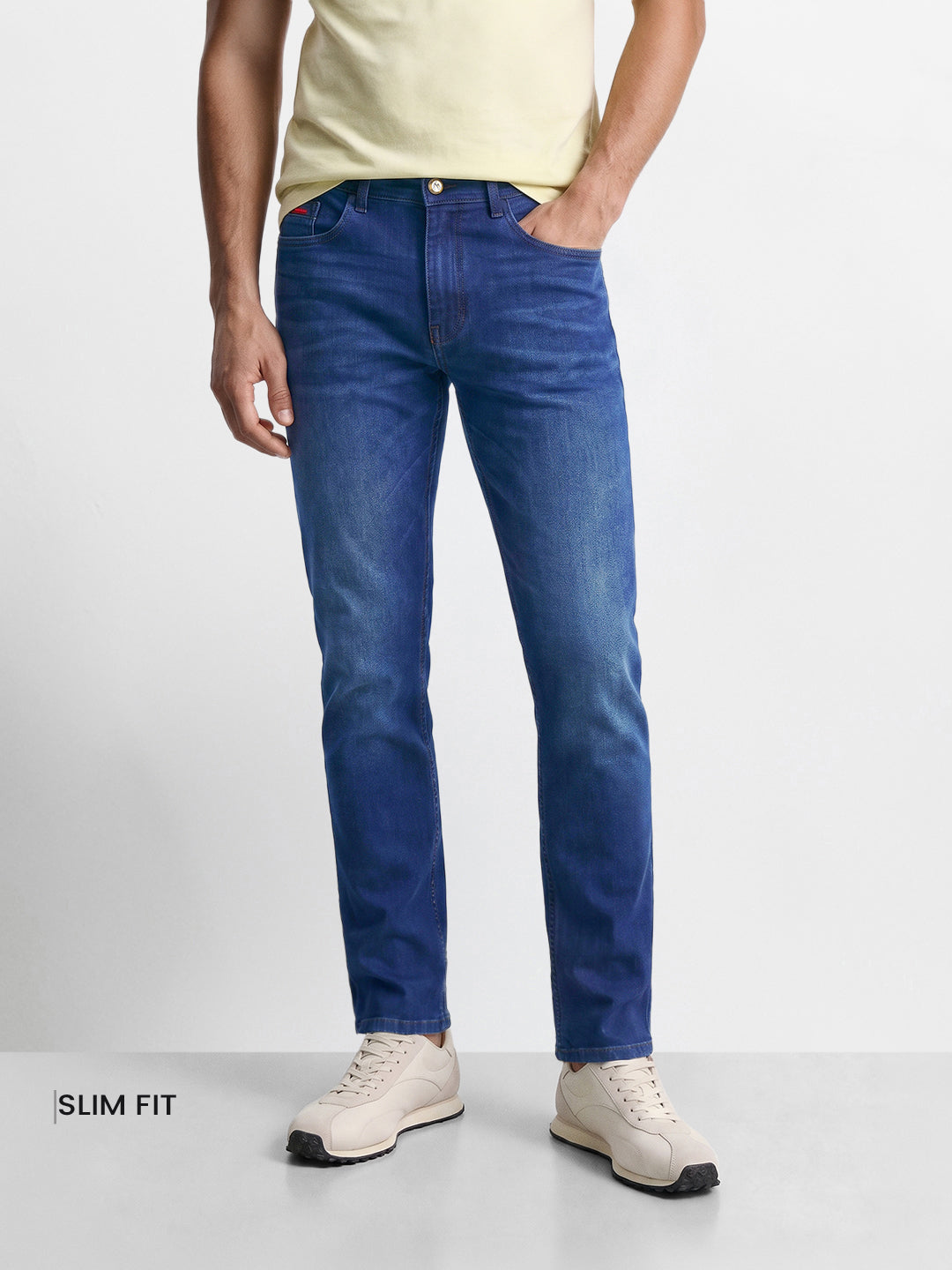 Men's Blue Slim Fit Solid Casual Jeans